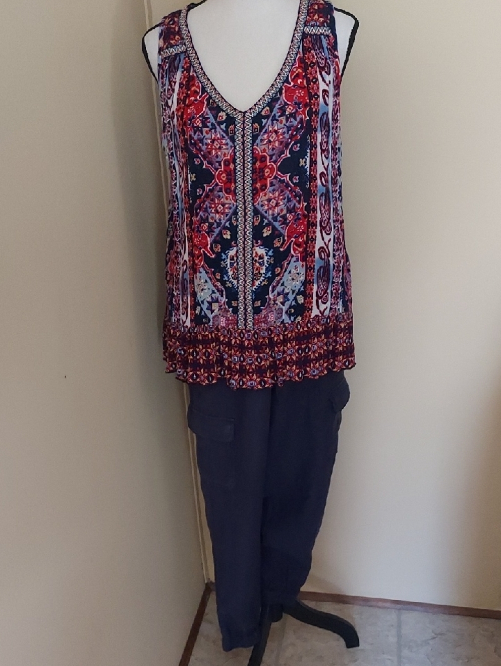 Bila Red and Navy Printed Rayon Top - Picture 5 of 8
